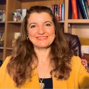 هناء عبيد: مصدر الثلج، مجموعة قصصية للكاتب طه درويش هناء عبيد: مصدر الثلج، مجموعة قصصية للكاتب طه درويش