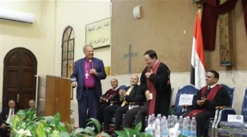 رئيس الطائفة الإنجيلية يشارك في مراسم تنصيب راعي كنيسة الإنجيلية في داقوف بالمنيا