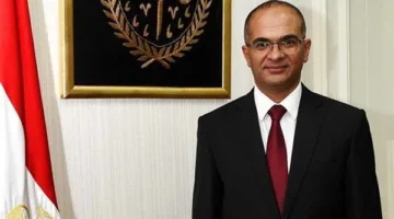 لماذا حافظت الإسكندرية على سلامتها خلال هذه العاصفة؟ نائب وزير الإسكان يشرح الأمر.