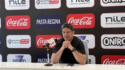 أول خطوة يتخذها أيمن الرمادي، مدرب الزمالك، بعد الانتصار على فاركو في الدوري المصري الممتاز. أول خطوة يتخذها أيمن الرمادي، مدرب الزمالك، بعد الانتصار على فاركو في الدوري المصري الممتاز.