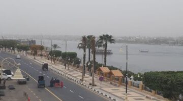 استئناف حركة الملاحة النهرية بالأقصر بعد تحسن الأحوال الجوية