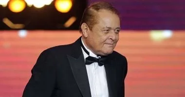 أسرة الفنان الراحل محمود عبد العزيز تعلن مقاضاة سيدة ادعت زواجه منها