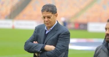 أيمن الرمادى يحاضر لاعبى الزمالك استعداداً لمواجهة سيراميكا