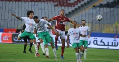 انطلاق مباراة الأهلي والمصري ببرج العرب في دورى nile