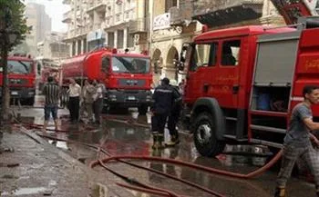 القليوبية: فرق الدفاع المدني تخمد حريق سيارة داخل مرآب في شبين القناطر القليوبية: فرق الدفاع المدني تخمد حريق سيارة داخل مرآب في شبين القناطر