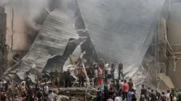 استشهاد أكثر من 20 فلسطينيًا جراء غارة جوية إسرائيلية على مدرسة في مدينة غزة