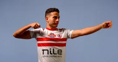 الأهلي يكثف مفاوضاته لتدعيم الجبهة اليسرى بعد قرار رحيل عطية الله