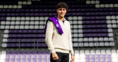 عمر فايد والعسقلاني مرشحان لتدعيم دفاع الأهلي فى الصيف