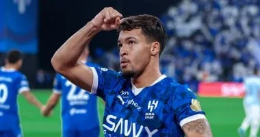 ليوناردو يغيب عن الهلال أمام الرائد لأسباب عائلية
