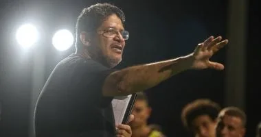 أيمن الرمادى يتمسك بـ"بيبو" في الجهاز المعاون بالزمالك