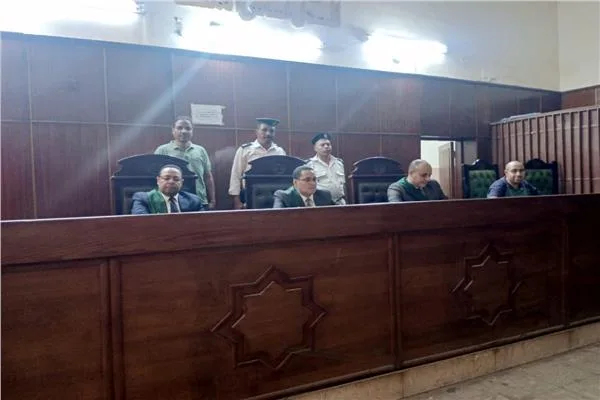 إحالة أوراق قاتل ابنه في سوهاج للمفتي.. وأم الضحية: نام وارتاح يا عز حقك رجع