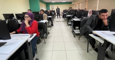 تدريب مشرفي حج الجمعيات على مهارات التعامل مع الحجاج وحسن التصرف في المواقف