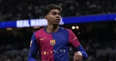 برشلونة يقترب من تأمين مستقبل لامين يامال بعقد طويل الأمد