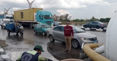 محافظ الدقهلية يتابع جهود التعامل الفورى مع الأمطار ورفع تجمعات المياه