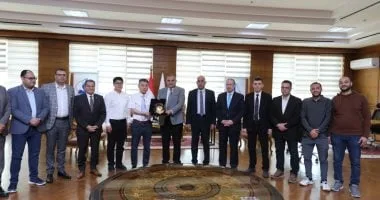 رئيس جامعة كفر الشيخ يبحث سبل التعاون العلمي مع وفد جامعة "Soochow" الصينية