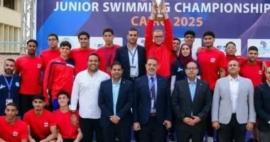 وزير الشباب يهنئ اتحاد السباحة بعد التتويج بكأس بطولة أفريقيا للناشئين