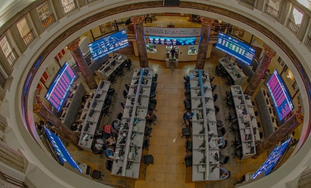 مؤشر قطاع العقارات بالبورصة يغلق منخفضا بنسبة 0.01% في ختام التداولات