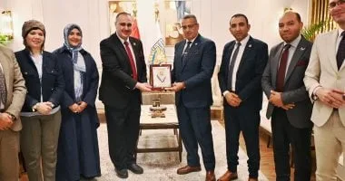محافظ جنوب سيناء يستقبل وفد جامعة شرق بورسعيد التكنولوجية