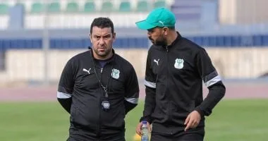 أنيس بوجلبان يطالب لاعبي المصري بنقاط الأهلي للحفاظ على المربع الذهبي