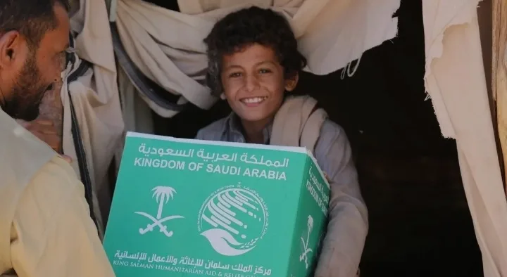 مركز الملك سلمان للإغاثة يطالب بتوطين العمل الإنساني في البيئات المعقدة كـ "قطاع غزة"