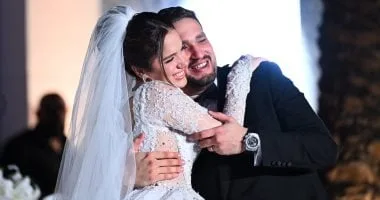 45 صورة من حفل زفاف الفنانة رنا رئيس بحضور نجوم الفن
