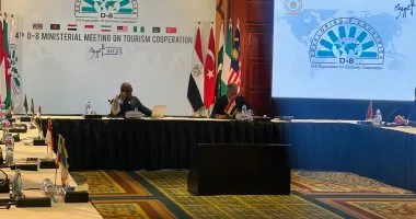 وزير السياحة: منظمة الدول الثمانية النامية تلعب دورًا محوريًا في تعزيز التعاون