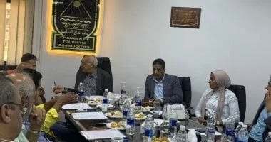 عمومية "محال السلع السياحية" تعتمد الميزانية وتصدر عددا من التوصيات