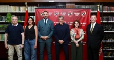 الأهلي يستقبل وفدًا من السفارة الأمريكية.. ويبحث التعاون قبل المشاركة في مونديال الأندية