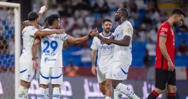 الهلال يكتسح الرائد بخماسية ويواصل مطاردة الاتحاد على صدارة الدوري السعودي