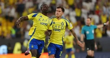 النصر يتقدم على الاتحاد 2-0 في شوط مثير بكلاسيكو الدوري السعودي.. فيديو