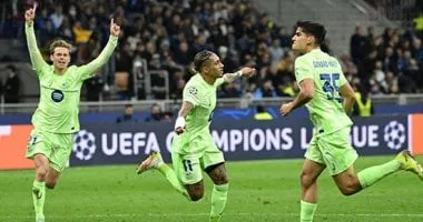 الإنتر ضد برشلونة.. البارسا يتقدم 3-2 عبر رافينيا فى وقت قاتل "فيديو" وصور