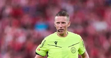 هيرنانديز هيرنانديز حكمًا لكلاسيكو برشلونة وريال مدريد بالدوري الإسباني