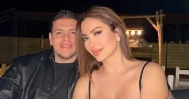 نسرين طافش أثناء قضائها أجازة الصيف بصحبة زوجها × صور