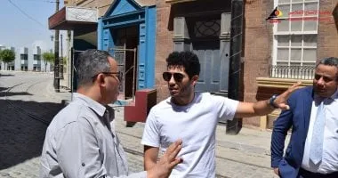 النجم العالمى مينا مسعود يزور مدينة الإنتاج الإعلامى ويشيد بإمكانياتها