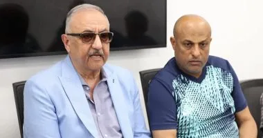 رئيس نادي البنك الأهلي يجتمع باللاعبين لتحفيزهم قبل مواجهة بيراميدز بالدوري