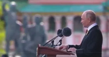 بوتين يستقبل الرئيس السيسى فى الساحة الحمراء بموسكو