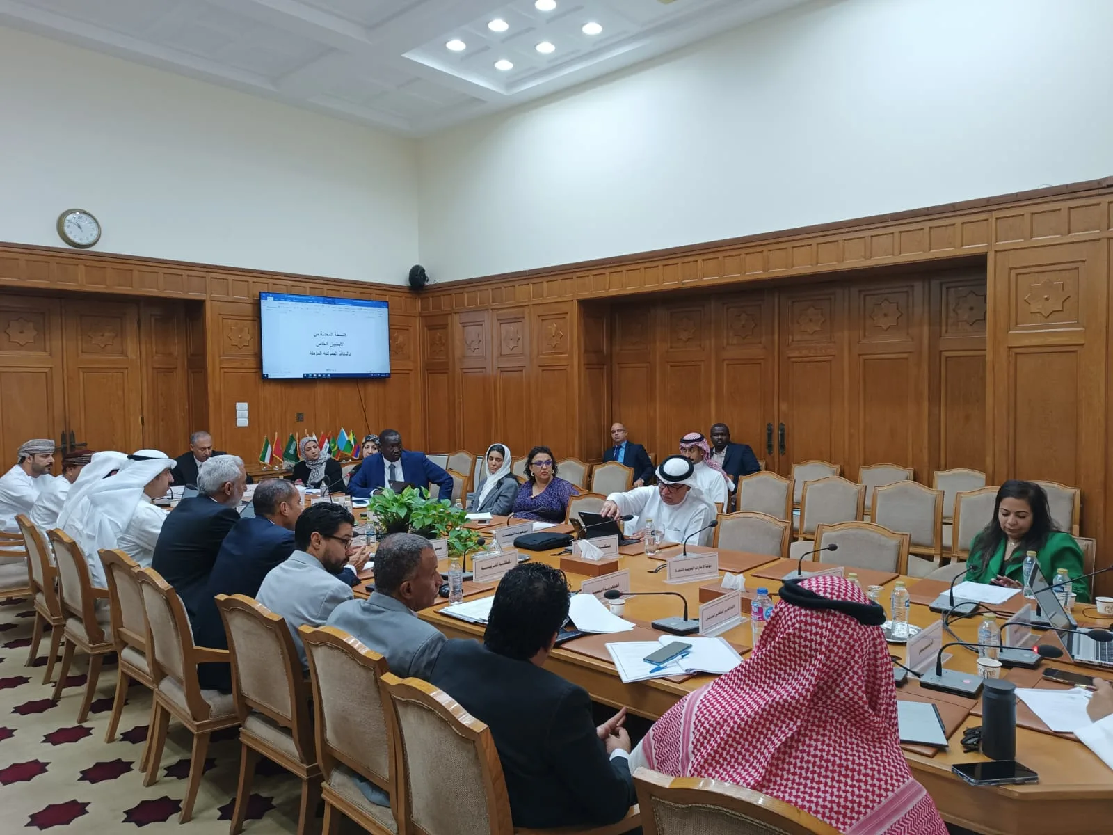 الاتحاد العربي لموظفي الجمارك يشارك في الاجتماع السابع والثلاثين للجنة الإجراءات الجمركية والمعلومات الاتحاد العربي لموظفي الجمارك يشارك في الاجتماع السابع والثلاثين للجنة الإجراءات الجمركية والمعلومات