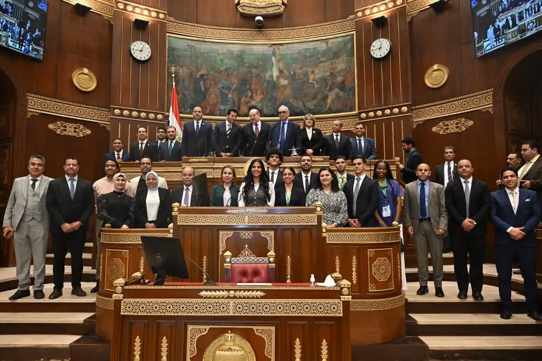 رئيس مجلس الشيوخ: نؤيد تبادل الأفكار بين شباب العالم ونثق في إبداعاتهم المبتكرة.