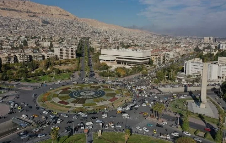 ترامب يخطط لإلغاء كافة العقوبات الأمريكية المفروضة على سوريا