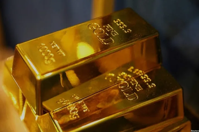 انخفاض أسعار الذهب بعد اتفاق التجارة بين الولايات المتحدة والصين. انخفاض أسعار الذهب بعد اتفاق التجارة بين الولايات المتحدة والصين.
