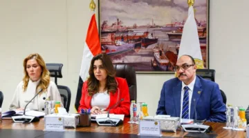 وزيرة التنمية المحلية ومدير الأكاديمية الوطنية للتدريب يقودان لجنة لتعيين القيادات في الوزارة