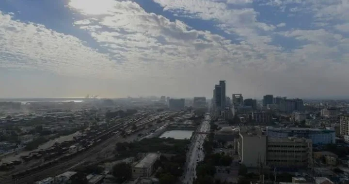 صندوق النقد يطبق نهجاً مشدداً بشأن القروض الجديدة المخصصة لباكستان صندوق النقد يطبق نهجاً مشدداً بشأن القروض الجديدة المخصصة لباكستان