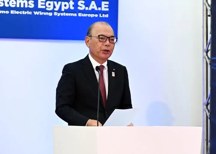 رئيس شركة “سوميتومو العالمية”: نحن نصدر يوميًا منتجات “صُنع في مصر” تعزز كفاءة المركبات في أوروبا. رئيس شركة “سوميتومو العالمية”: نحن نصدر يوميًا منتجات “صُنع في مصر” تعزز كفاءة المركبات في أوروبا.