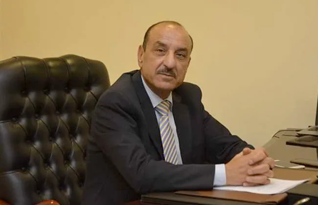خبير مالي: تدفق العملات الأجنبية واستقرار الأسواق يعززان تراجع الدولار مقابل الجنيه. خبير مالي: تدفق العملات الأجنبية واستقرار الأسواق يعززان تراجع الدولار مقابل الجنيه.
