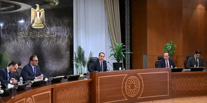 “مدبولي”: تعزيز التنمية في مستقبل مصر ورؤية اقتصادية بعد صندوق النقد “مدبولي”: تعزيز التنمية في مستقبل مصر ورؤية اقتصادية بعد صندوق النقد