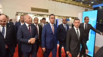 وزير التموين ومحافظ القاهرة يطلقان فعاليات معرضي “سيراميكا ماركت 2025″ و”هومكس” للتشطيبات.