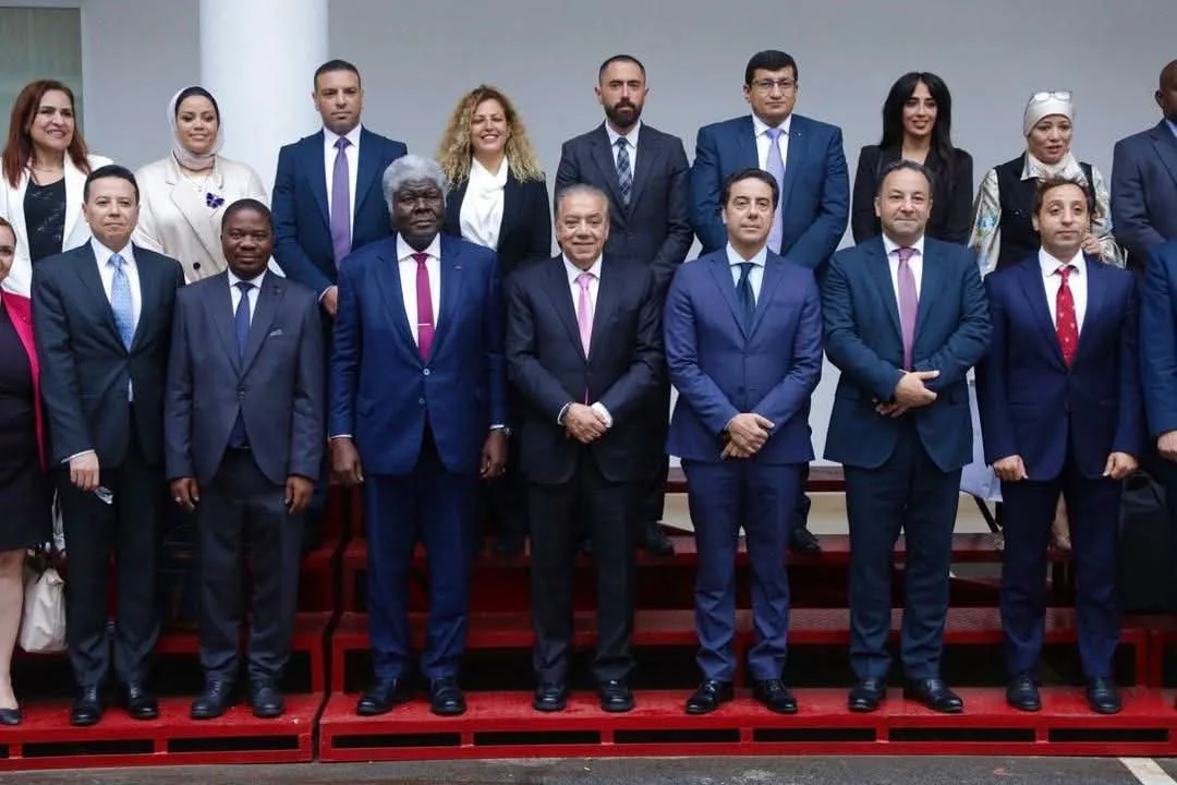البعثة التجارية المصرية تجتمع برئيس وزراء كوت ديفوار البعثة التجارية المصرية تجتمع برئيس وزراء كوت ديفوار