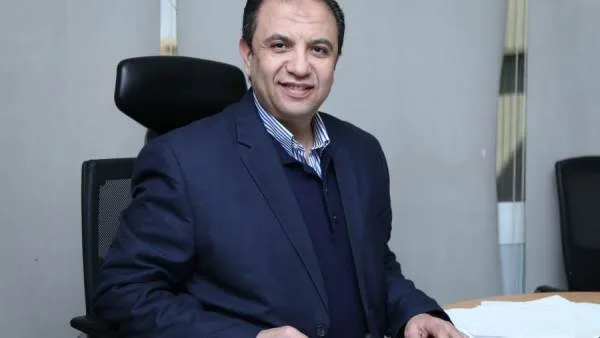 رئيس “رابطة السيارات” يعفي قطع غيار السيارات الأمريكية من القيود، مما يمهد الطريق لتعاون صناعي موسع وأسعار أكثر تنافسية. رئيس “رابطة السيارات” يعفي قطع غيار السيارات الأمريكية من القيود، مما يمهد الطريق لتعاون صناعي موسع وأسعار أكثر تنافسية.