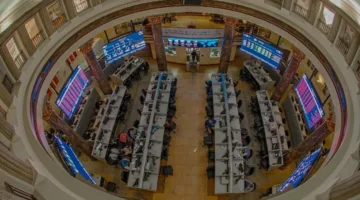 زيادة مؤشر قطاع العقارات في البورصة بنسبة 0.41% عند انتهاء جلسات التداول
