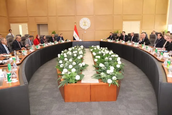وزير الكهرباء يستقبل نظيره السويدي للتجارة الخارجية والتنمية الدولية وزير الكهرباء يستقبل نظيره السويدي للتجارة الخارجية والتنمية الدولية